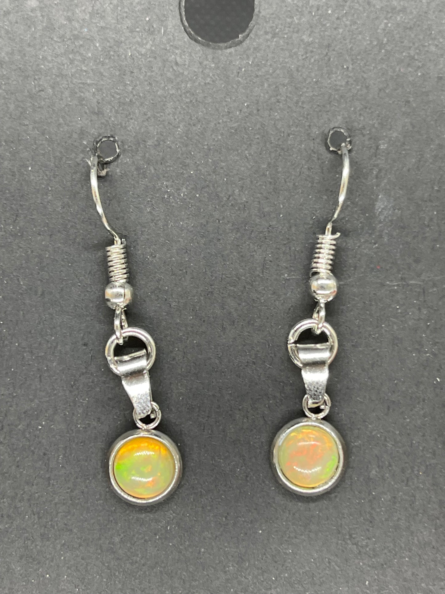 EE hanging opal earrings ￼