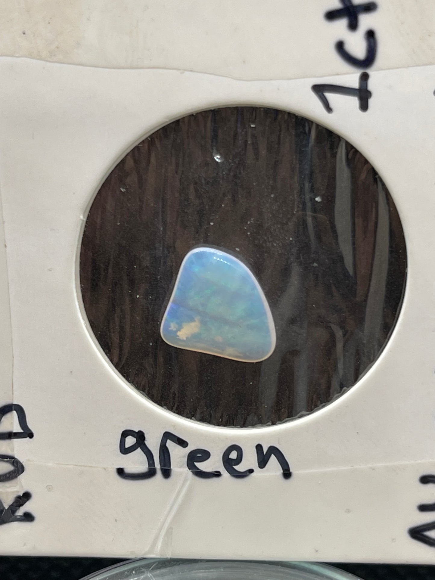 Australian, Crystal Opal rub