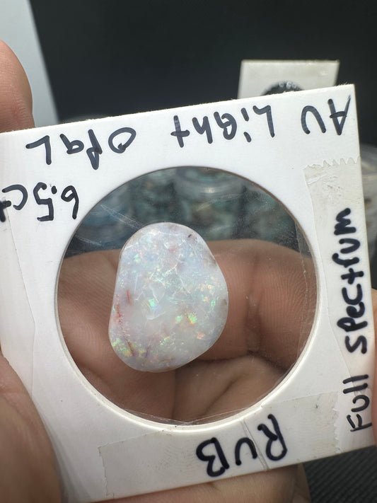 Australian light opal Rub￼